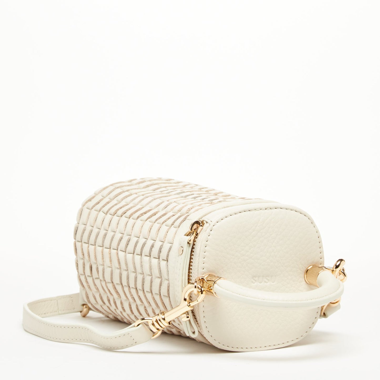SUSU Basket Weave Leather Purse Off-white Bucket Bag